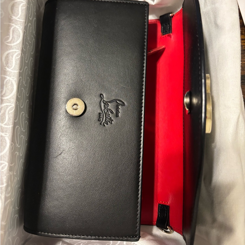 Crossbody/Wallet - Picture 6 of 6